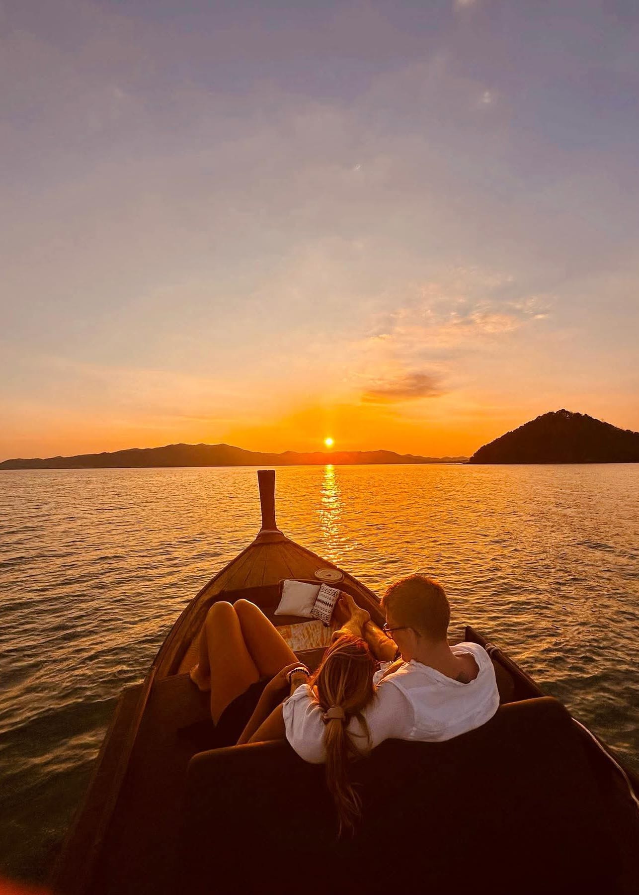 tour-listing-details-slide