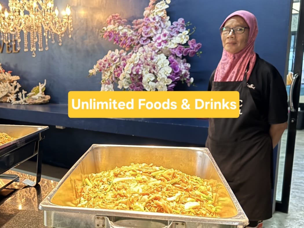 tour-listing-details-slide