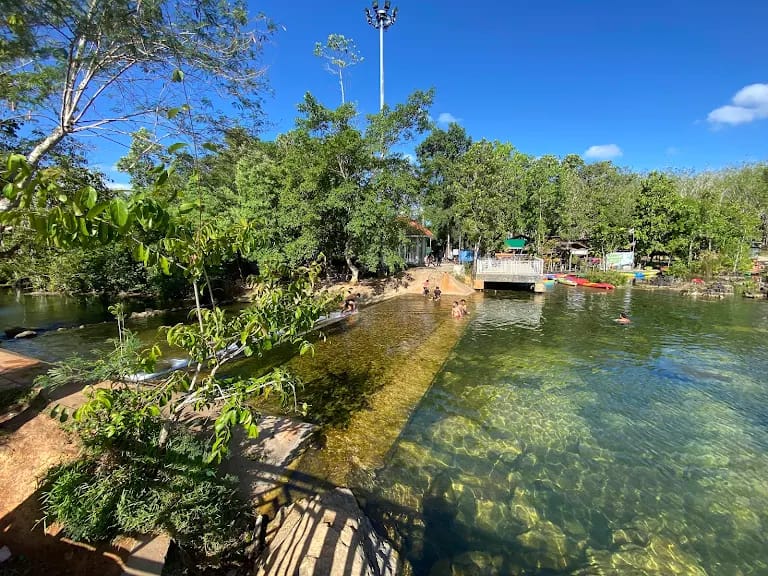 tour-listing-details-slide