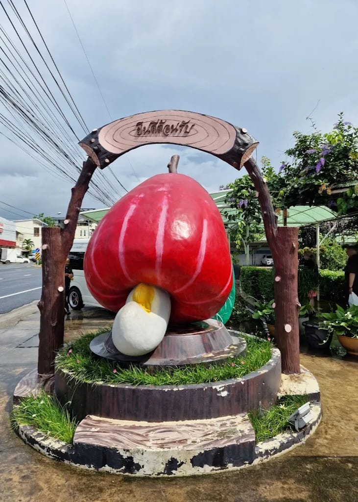 tour-listing-details-slide