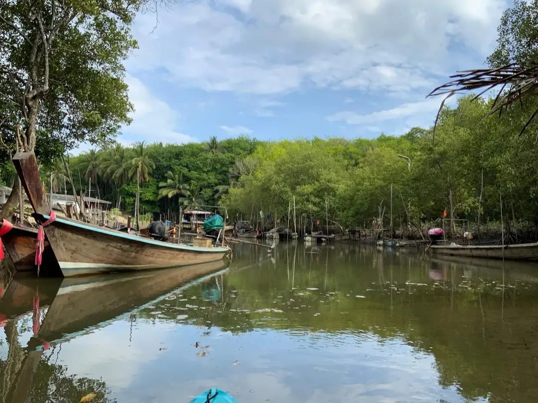 tour-listing-details-slide