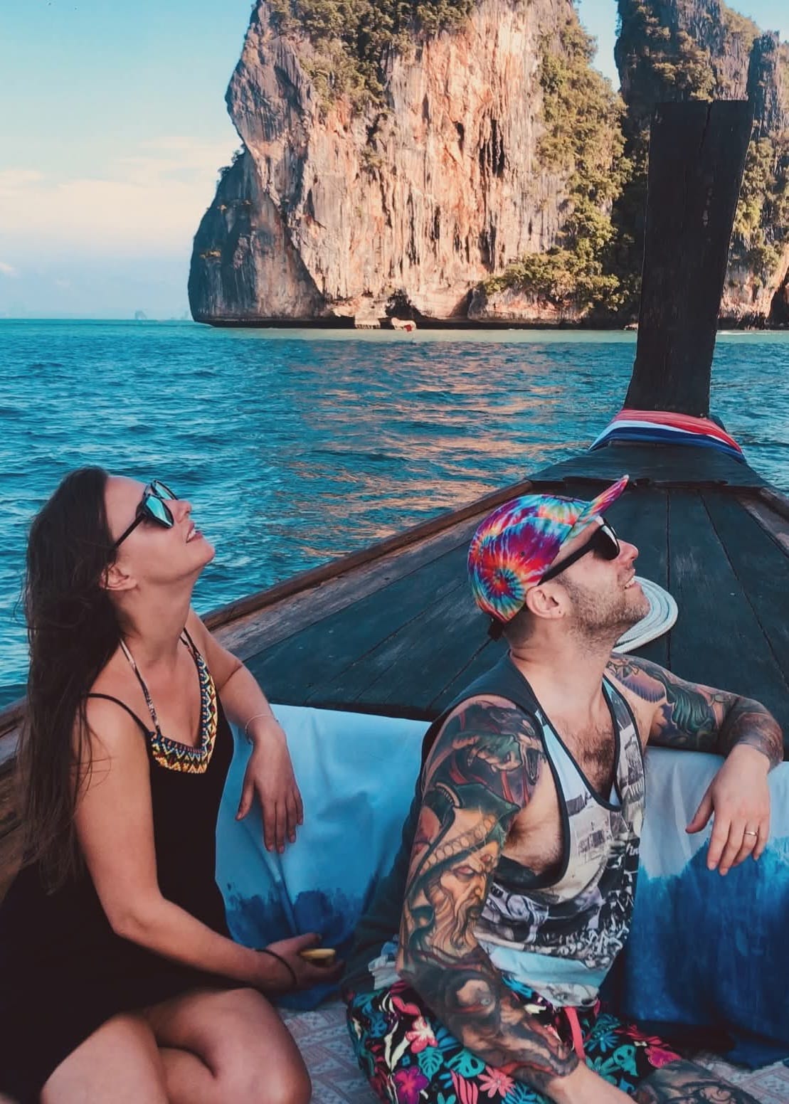 tour-listing-details-slide