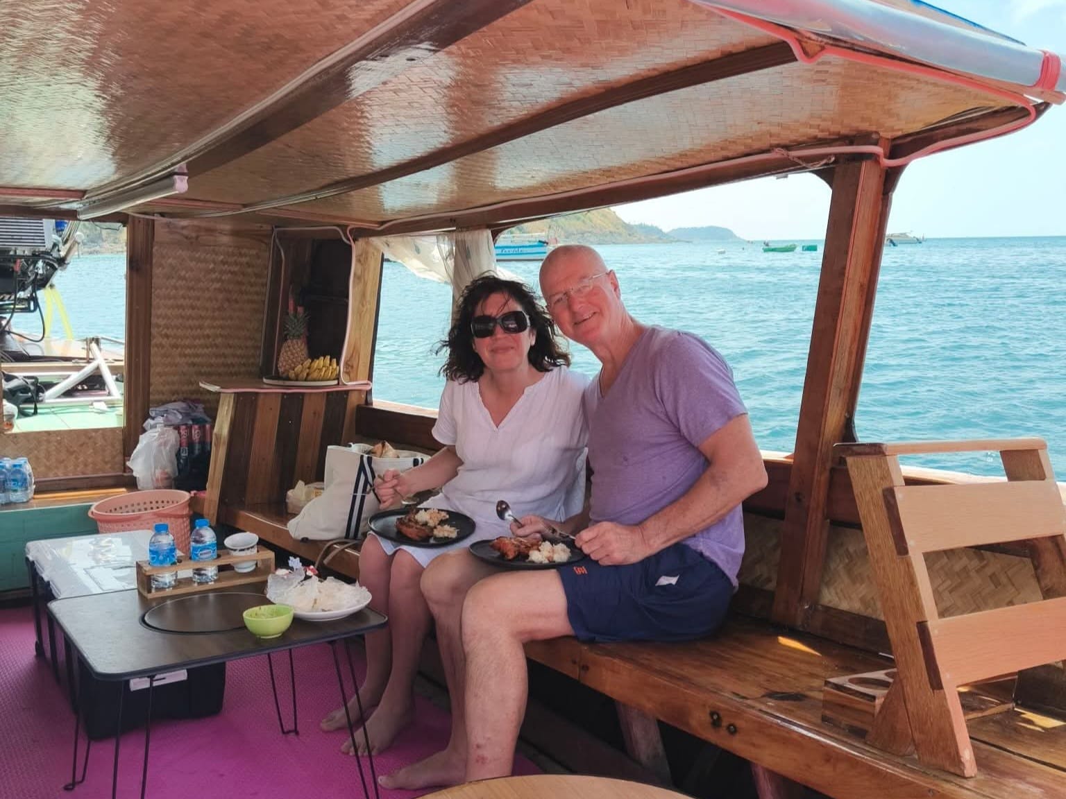 tour-listing-details-slide