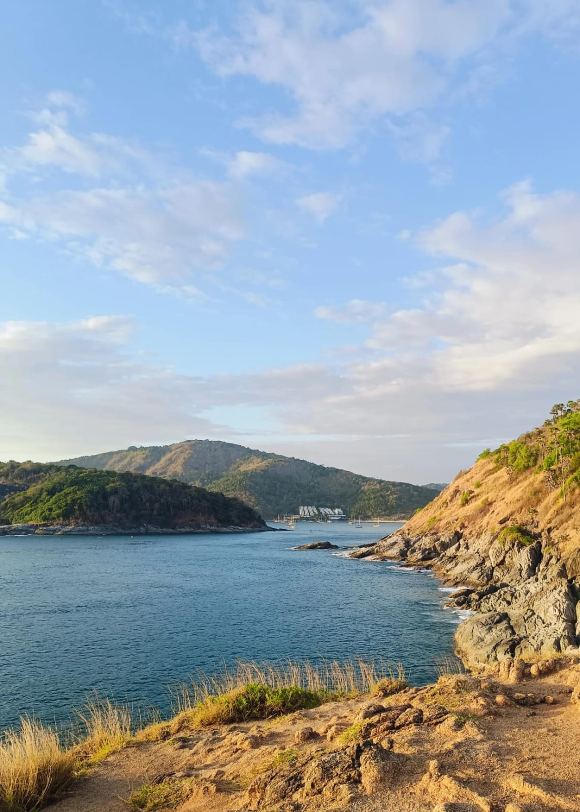 tour-listing-details-slide