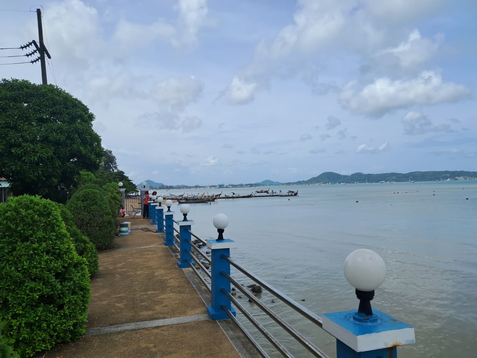 tour-listing-details-slide