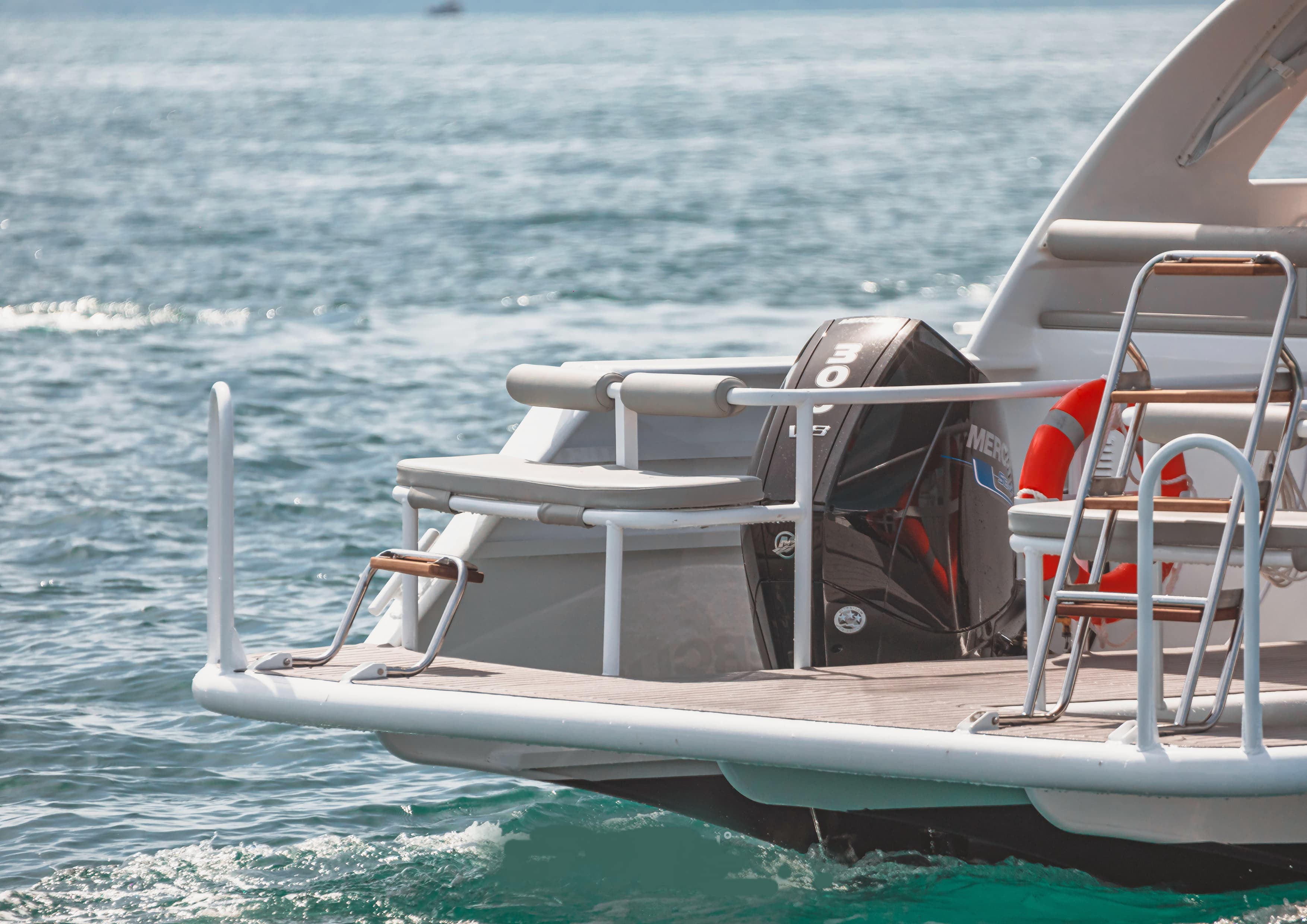 tour-listing-details-slide