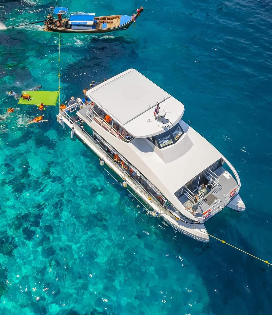 tour-listing-details-slide