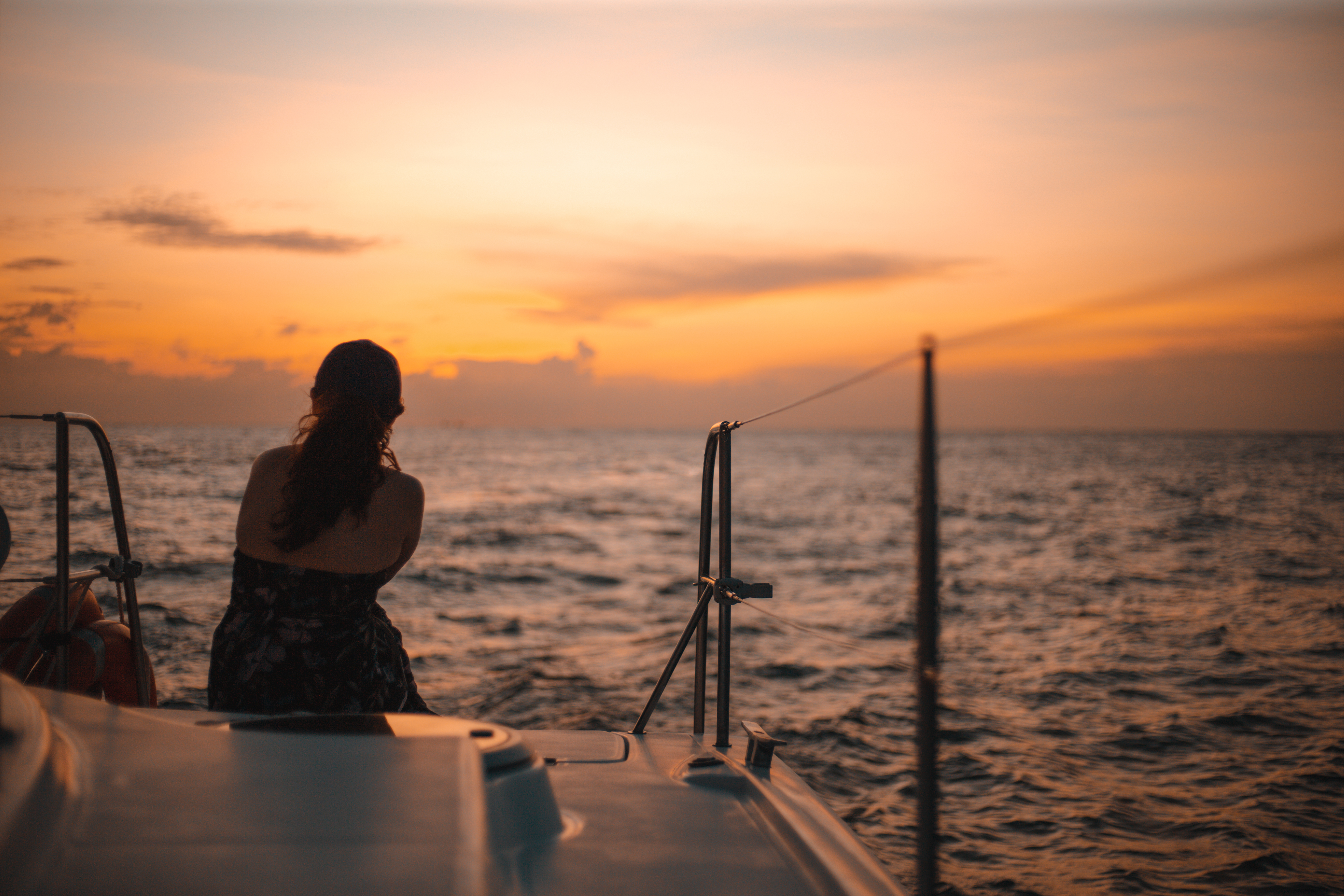 tour-listing-details-slide