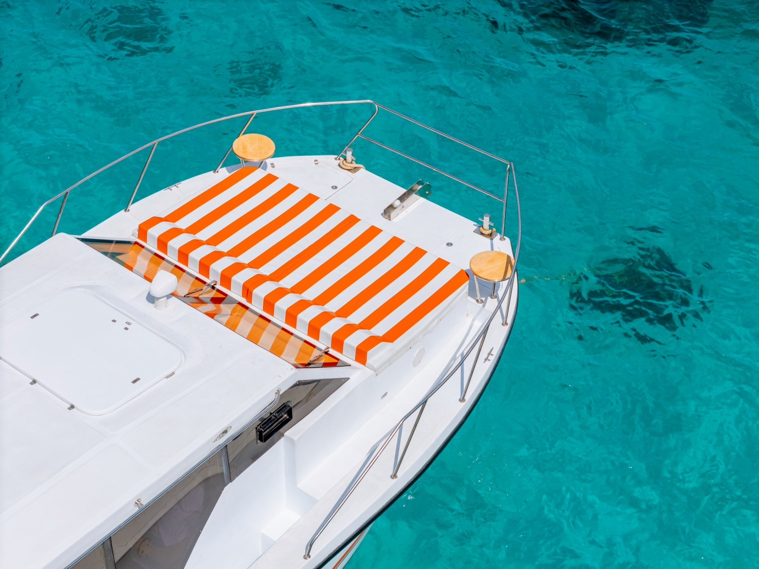 tour-listing-details-slide