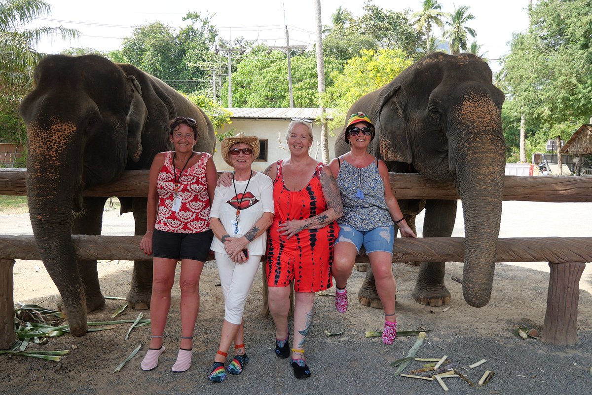 tour-listing-details-slide