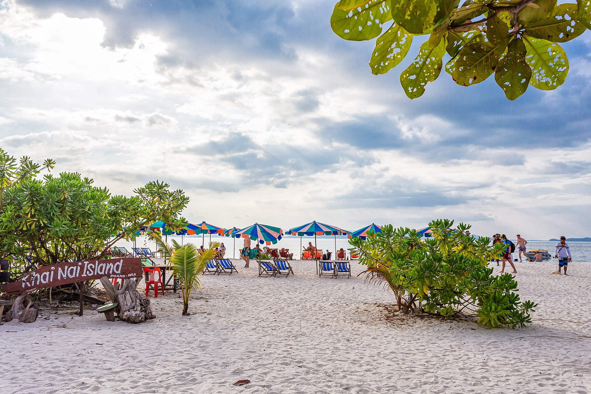 tour-listing-details-slide