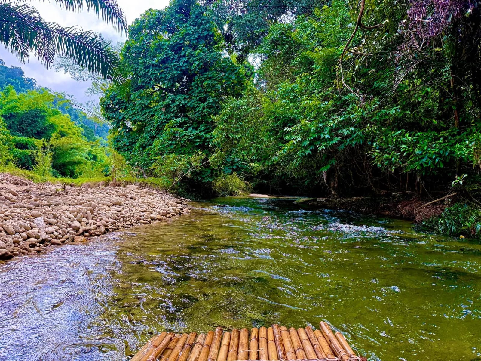 tour-listing-details-slide