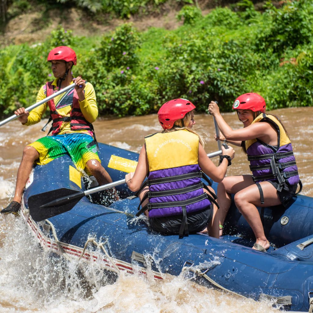 tour-listing-details-slide