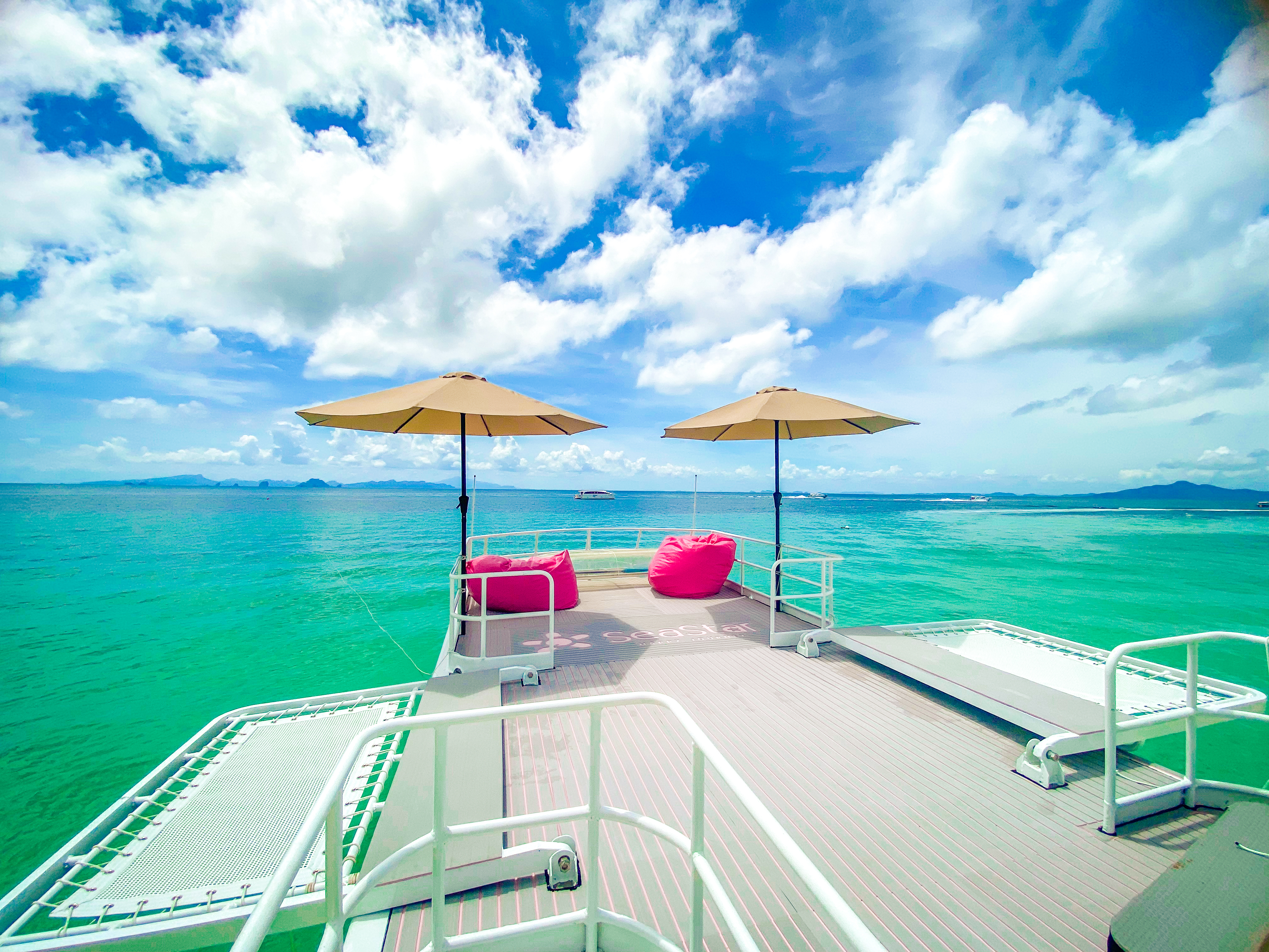 tour-listing-details-slide