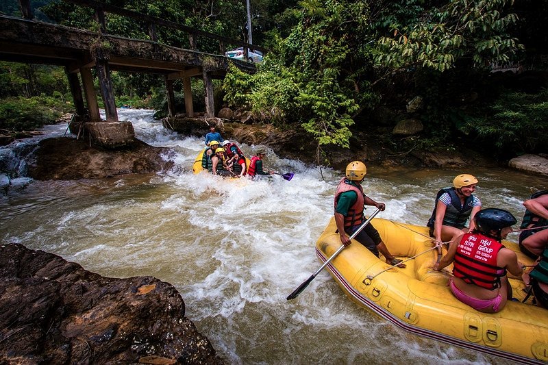 tour-listing-details-slide