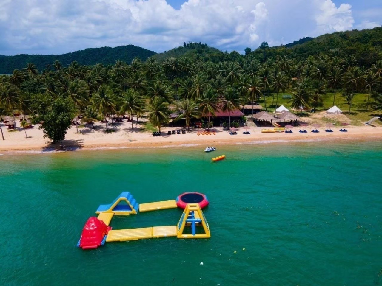 tour-listing-details-slide