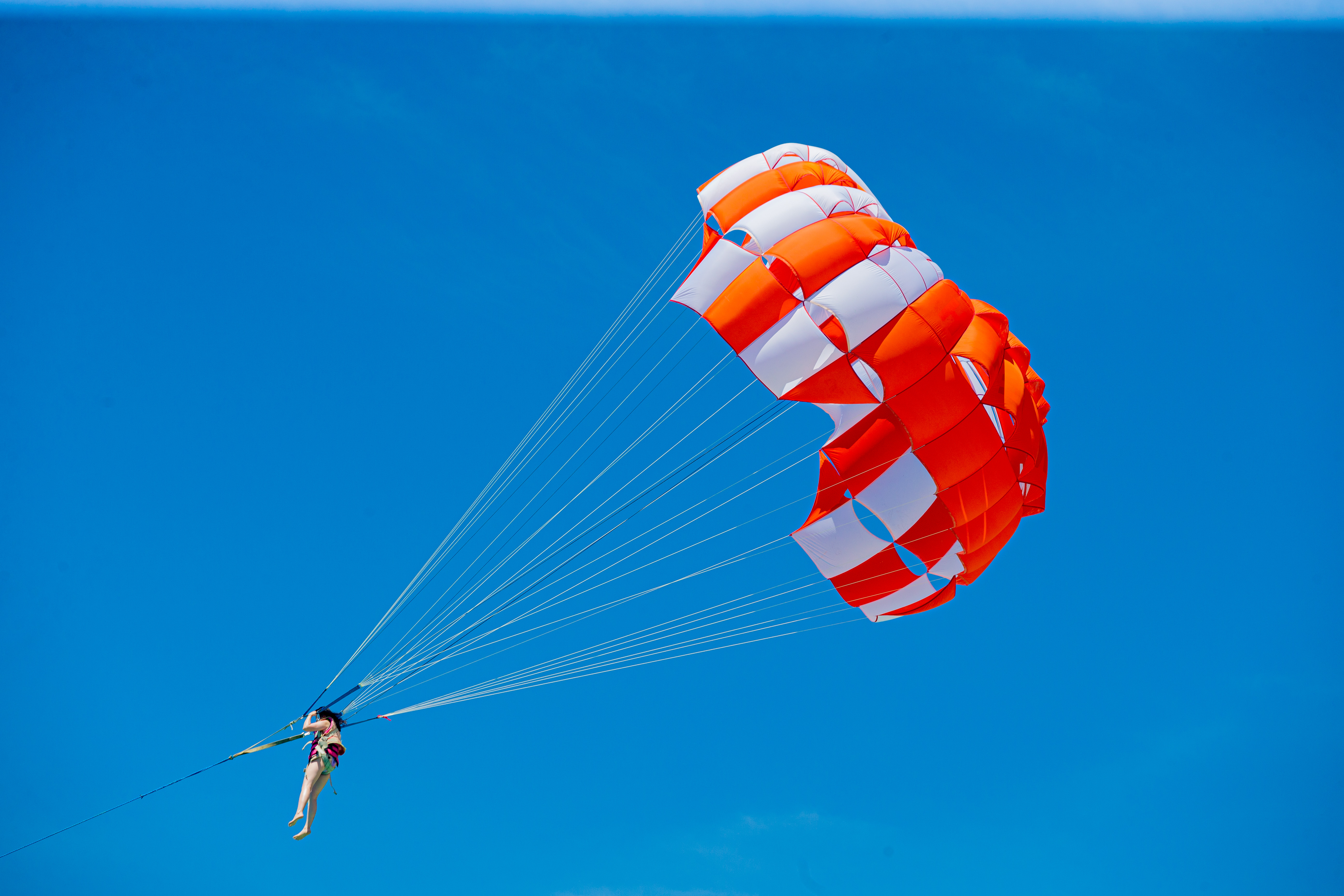 tour-listing-details-slide