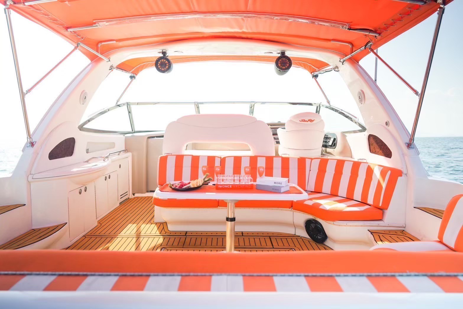 tour-listing-details-slide