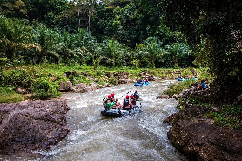 tour-listing-details-slide