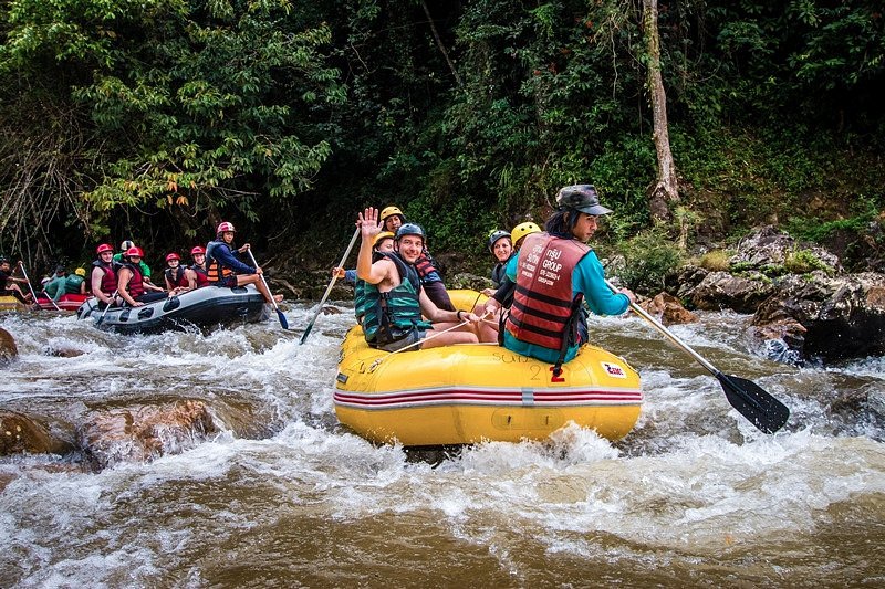 tour-listing-details-slide