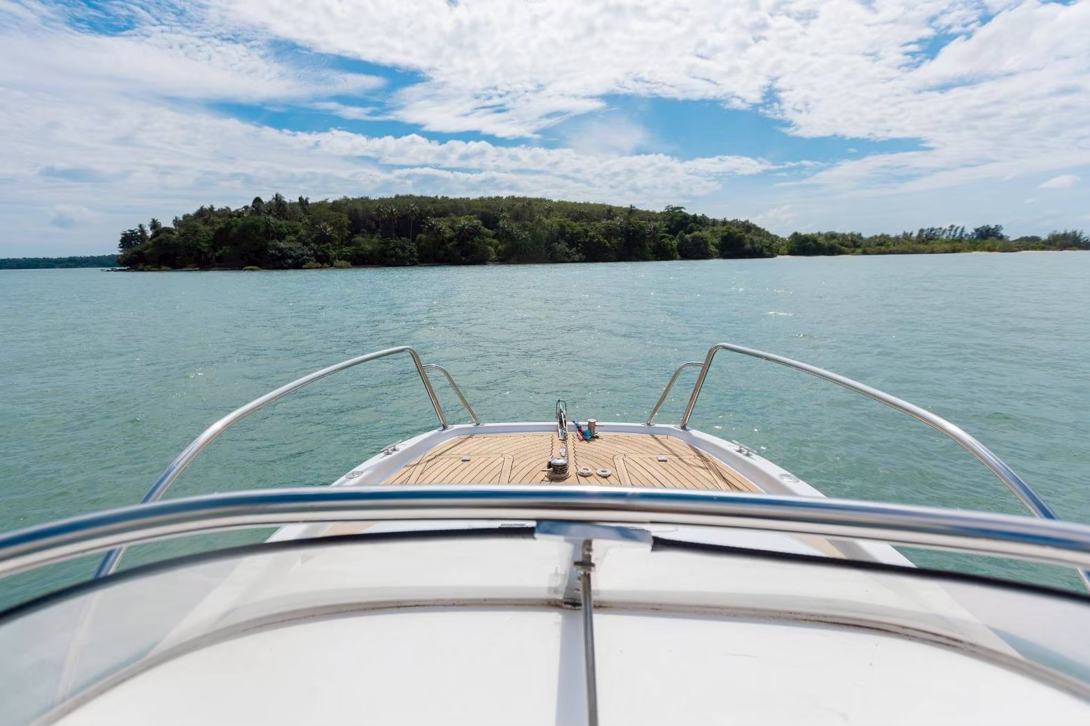 tour-listing-details-slide