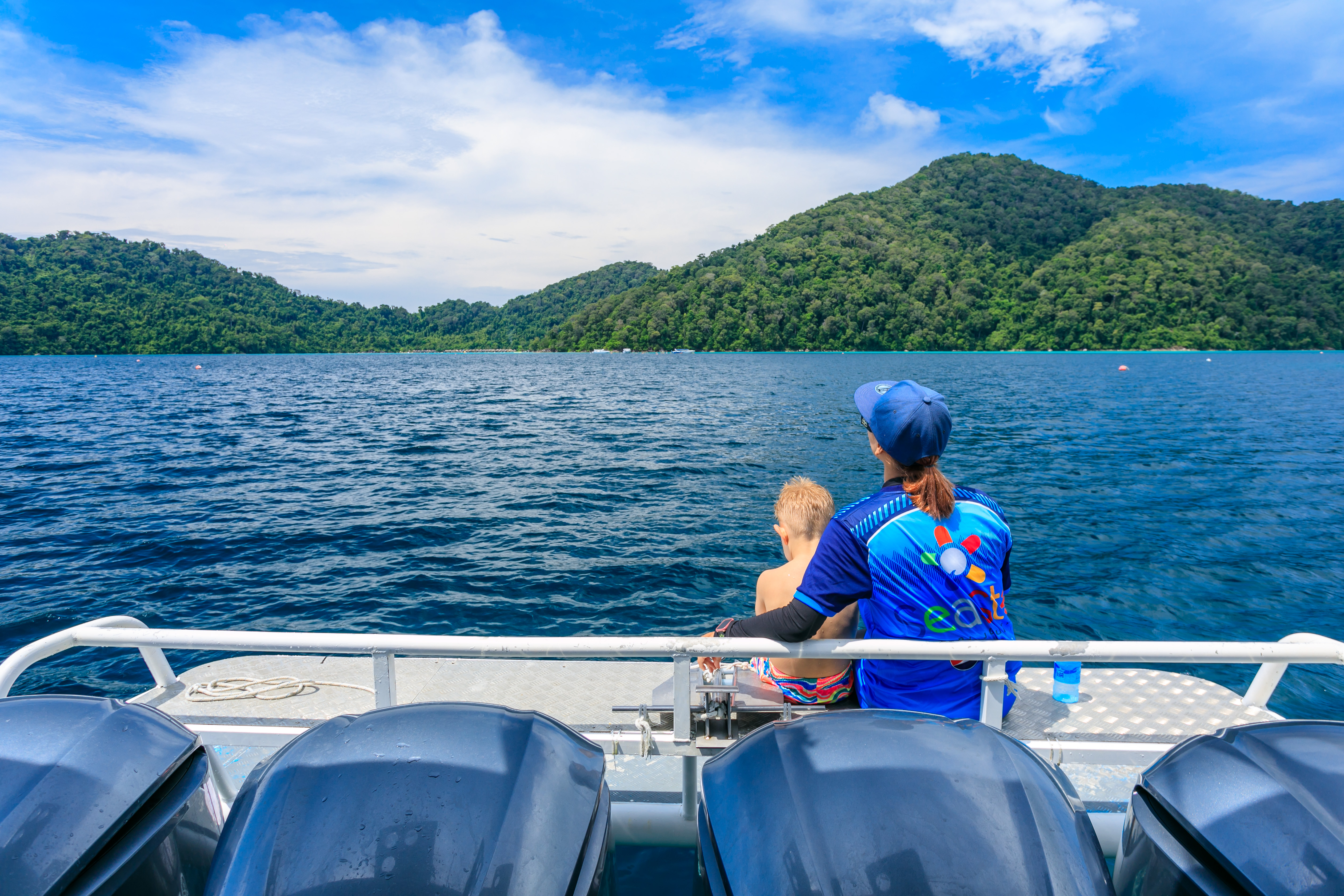 tour-listing-details-slide