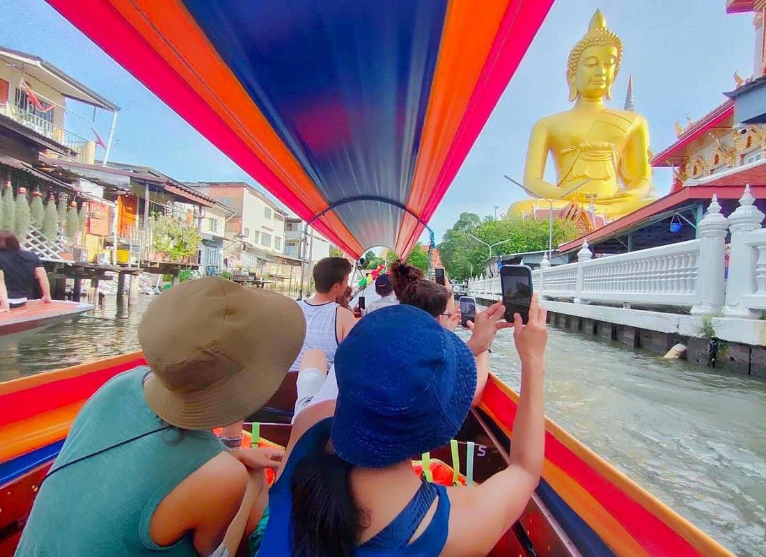 tour-listing-details-slide