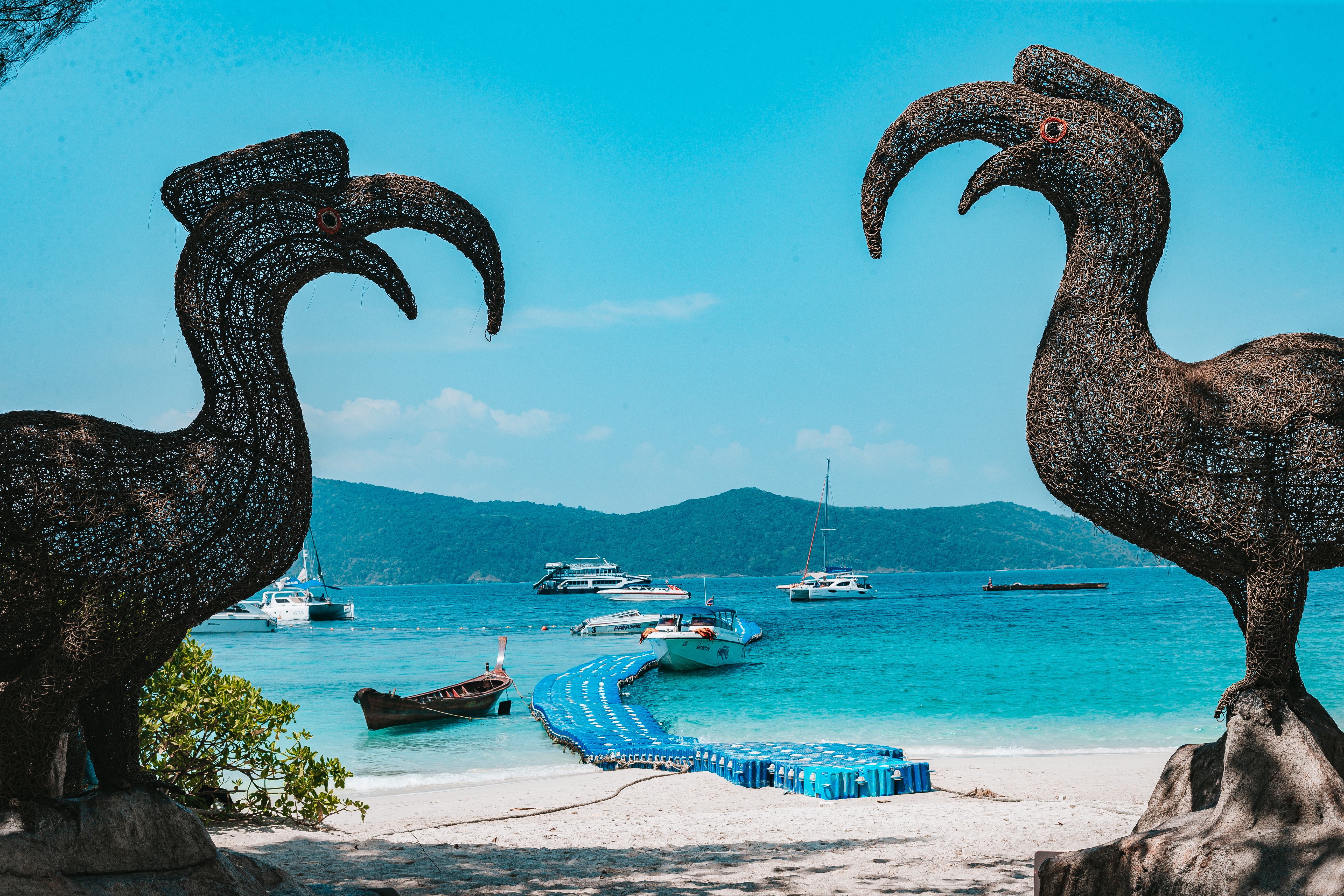 tour-listing-details-slide