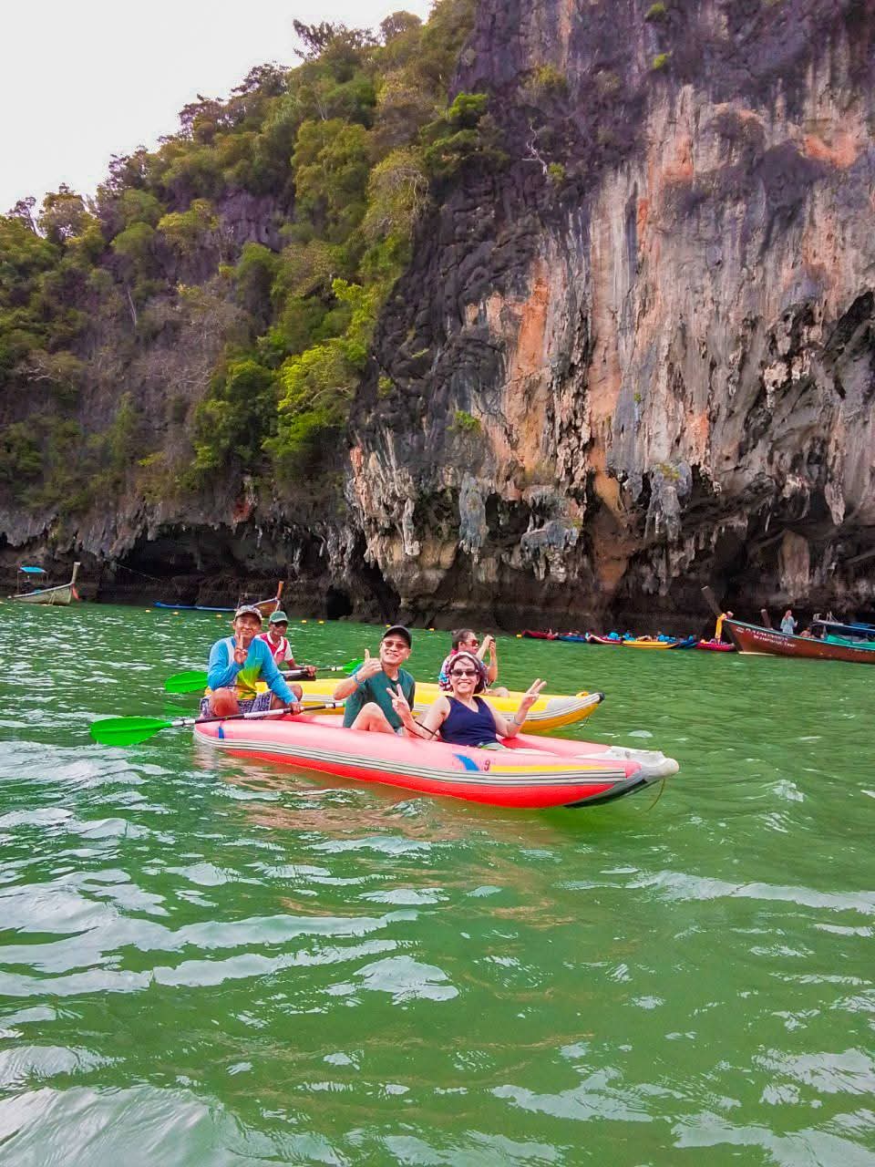 tour-listing-details-slide