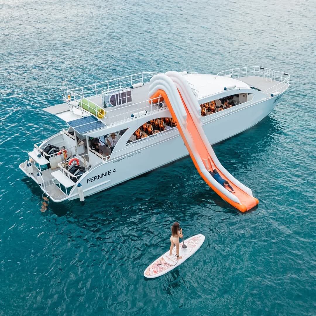 tour-listing-details-slide